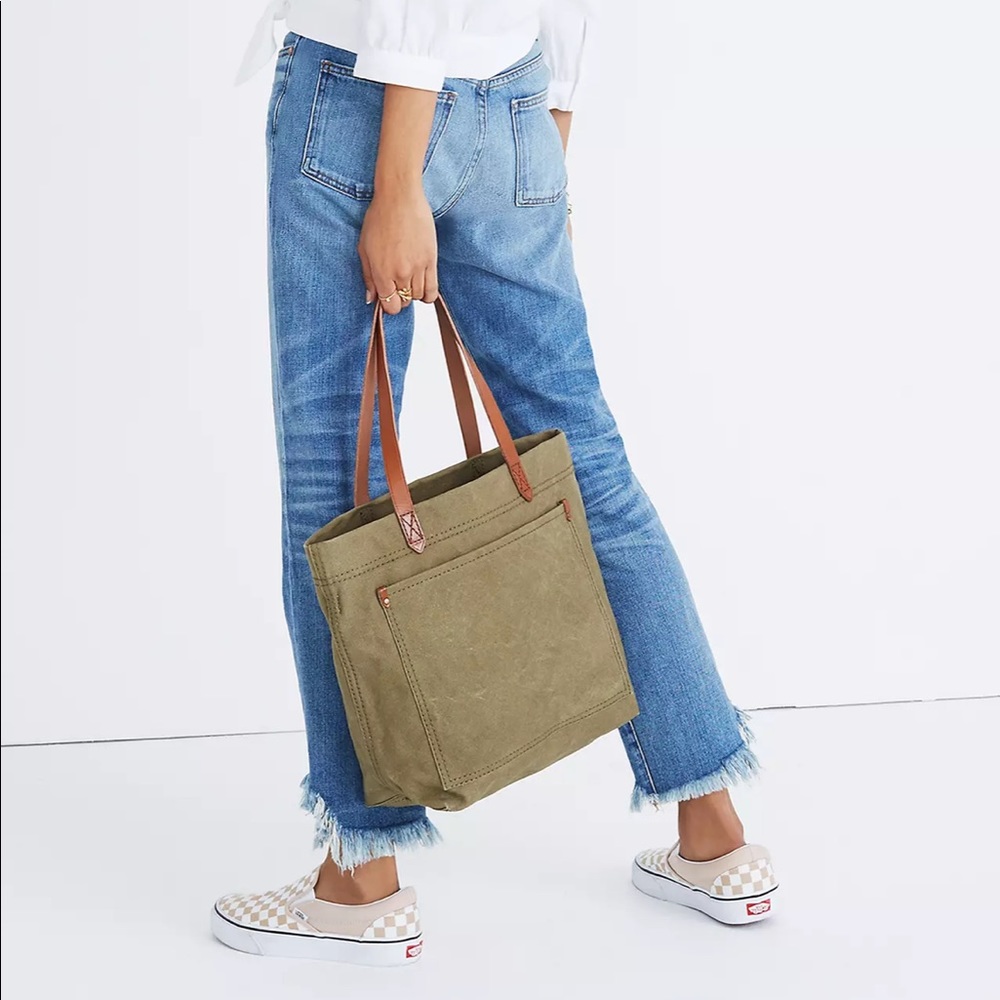 Madewell The Canvas Medium Transport Tote